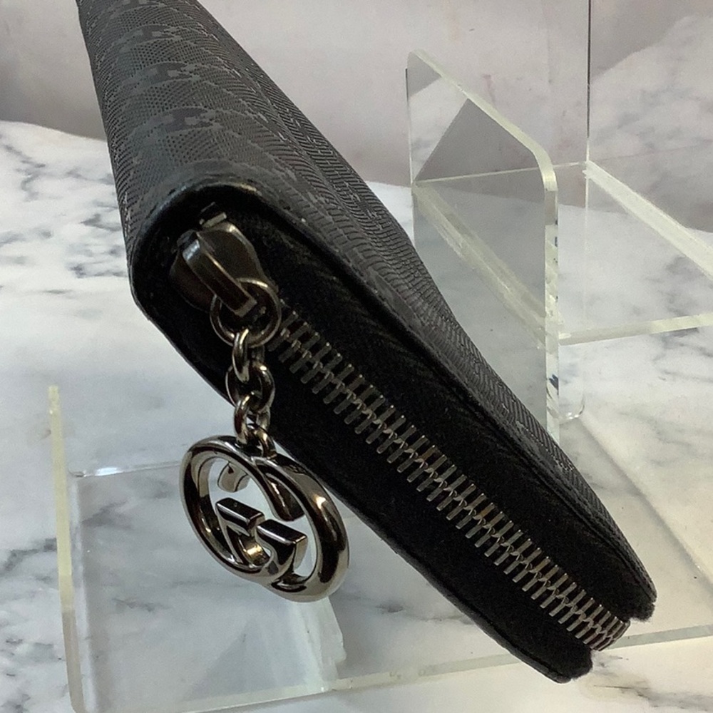 GUC Gucci Black Wallet with Logo Pattern - Picture 8 of 9